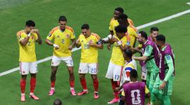 Soccer Football - FIFA World Cup 2026 - Group K - Colombia v DR Congo - Estadio Guadalajara, Guadalajara, Mexico - June 23, 2026 Colombia's Daniel Munoz celebrates scoring their first goal with teammates REUTERS/Raquel Cunha