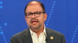 El ministro del Interior, John Reimberg, aseguró que hay autoridades de elección popular en la lista para ser detenidas.