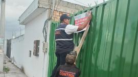 Un parque acuático en Calderón, en el norte de Quito, fue claudurado por personal de la Agencia Metropolitana de Control.