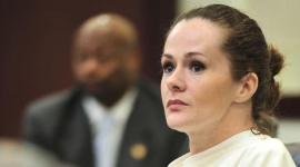 Christa Pike en un juzgado a la espera de un dictamen oficial.