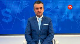 Alejandro Zavala, consultor político, asegura que en la posesión presidencial Daniel Noboa se reflejó un cambio, pero también se evidenció un liderazgo millennials que provoca un quiebre en la forma de hacer política y obliga a los diferentes actores a sintonizarse con esta administración.  

Sus declaraciones las realizó este lunes 26 de mayo del 2025, en el espacio de Entrevistas de 24 Horas, en Teleamazonas.
