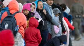 Las políticas migratorios de Estados Unidos han afectado a migrantes ecuatorianos en el 2025.