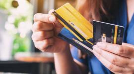 Las compras con tarjeta de crédito en el exterior tienen un límite para no pagar Impuesto a la Salida de Divisas.