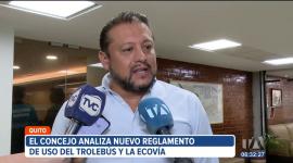 El Concejo Metropolitano analizó el nuevo reglamento de uso del trole y la ecovía, en Quito. Los usuarios ahora podrán ser sancionados por ejemplo por temas de acoso en el transporte público.
Vía: Stephany Paz