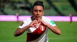 El futbolista peruano Christian Cueva es la nueva contratación de Emelec