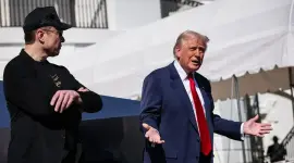 Fotografía de archivo del presidente de Estados Unidos, Donald Trump, junto al magnate Elon Musk.