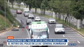 Moradores del Valle de los Chillos, en el suroriente de Quito, solicitan el retiro del peaje de la Autopista General Rumiñahui. Ellos aseguran que el cobro es ilegal y que no se justifica porque la vía se encuentra en mal estado. 

Vía: Nathalie Jiménez