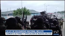 Aumento de penas, nuevos delitos y beneficios procesales para la fuerza pública constan entre las reformas penales que se aprobaron en la Ley de Solidaridad Nacional.
Vía: Carlos Sacoto