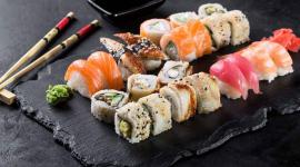 Cada país tiene una versión de sushi con sus propias recetas, haciéndolo un platillo atractivo para el público