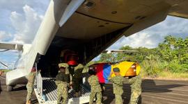 11 militares murieron víctimas de un ataque armado en Alto Punino. Sus cuerpos fueron trasladados a Quito.