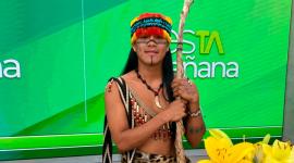 Naykim Tzamarenda es un representante de la nacionalidad Shuar, en la provincia de Morona Santiago. Comparte su cultura a través de las redes sociales, donde suma más de 1 millón de seguidores.