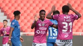 Universidad Católica cayó ante Independiente del Valle, en el estadio Rodrigo Paz Delgado. Domingo 29 de junio del 2025.