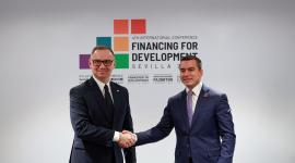 Daniel Noboa se reunió con su homólogo de Polonia, Andrzej Duda, en Sevilla.