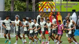 Jugadores del Real Madrid participan en un entrenamiento en The Gardens North County District Park de Palm Beach, Florida (Estados Unidos).