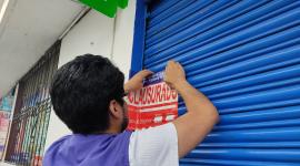 Arcsa clausura una farmacia ubicada en la avenida Morán Valverde por relalizar actividades irregulares.