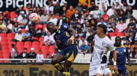 Liga de Quito (LDU) recibe al Delfín por el Campeonato nacional de fútbol Liga Pro 2025, de la serie A, en el Estadio Rodrigo Paz Delgado.