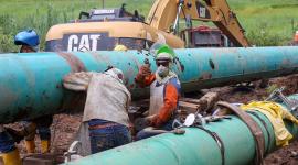 Personal de Petroecuador realiza trabajos de mantenimiento en el SOTE el pasado 5 de julio del 2025.