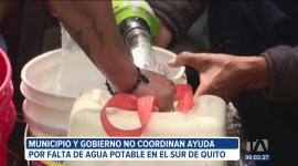 El Municipio de Quito y el Gobierno Nacional no logran coordinar la ayuda para las parroquias del sur de Quito afectadas por la falta de agua. Desde el Cabildo aseguran que no tienen conocimiento de las acciones anunciadas por el Gobierno para apoyar en la emergencia.
Un reportaje de Stephany Paz