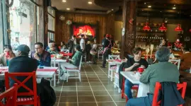 La reducción del IVA al 8% aplica en los feriados nacionales en locales relacionados con el sector turístico.