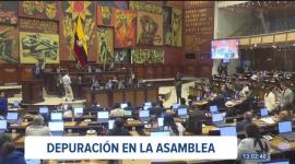 24 de los 40 funcionarios que fueron desvinculados son familiares de legisladores de ADN, Revolución Ciudadana y el Partido Social Cristiano.
Un reportaje de Karen Haro