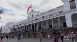En la primera mitad del año, el Ejecutivo solo ejecutó el 16,8% del Plan Anual de Inversiones. Ministerios clave como Interior, Defensa y Energía no alcanzan ni el 15%.
Un reportaje de Belén Merizalde