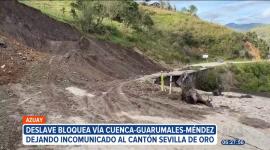 Las carreteras que conectan a la provincia del Azuay con la Amazonía están destrozadas. Un nuevo aluvión bloqueó por completo la vía Cuenca - Guarumales – Méndez.
Un reportaje de Iván Rodríguez
