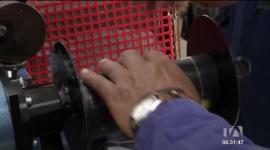 El Municipio de Quito ya emite placas vehiculares, con ello se solventa el problema de cientos de ciudadanos quienes denunciaron que las placas de sus autos fueron clonadas. 

Un reportaje de Juan Miguel Rodríguez