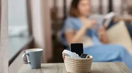 El uso prolongado de dispositivos electrónicos puede generar trastornos en las personas.