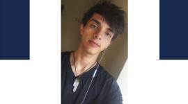 Los familiares de Zavae Isaac Noboa difundieron la foto del joven a través de redes sociales para buscarlo