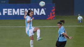 Encuentro entre Uruguay VS Argentina por la Copa América Femenina en el estadio Banco Guayaquil