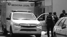 Policía Nacional cercó la escena del crimen meintras se levantan indicios.
