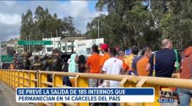 Se prevé la salida de 185 presos colombianos por el puente internacional de Rumichaca. Ellos permanecían en 14 centros carcelarios del país.

Un reportaje de Jairo Jácome