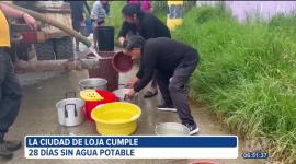 El 70% de barrios de la ciudad de Loja permanece 28 días sin agua. La situación se torna cada vez más insostenible pues la falta de agua, genera insalubridad y grandes pérdidas económicas en locales comerciales.
Un reportaje de María del Rocío Coronel