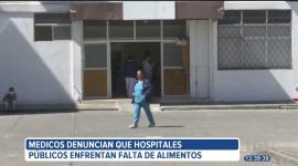 La falta de alimentos afecta a los hospitales públicos del país, según denuncian médicos y familiares de pacientes. El presupuesto para comida, limpieza y seguridad se redujo en 78 millones en los últimos 2 años.

Un reportaje de Lucía Clavijo