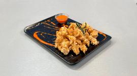 Este lunes 4 de agosto del 2025 preparamos unos deliciosos calamares fritos con la sazón del chef Felipe Campana.