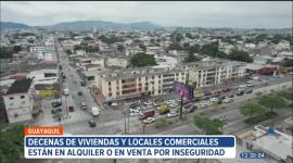 La inseguridad es uno de los principales factores que provoca el cierre de locales comerciales y que viviendas sean abandonadas. Un equipo de 24 Horas hizo un recorrido por varias zonas de Guayaquil.
Un reportaje de Ericka Vera