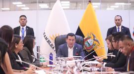 Comisión de Fiscalización resolvió enviar las pruebas de supuesta corrupción en el sistema de salud presentadas por Salcedo y Jordán a la Fiscalía y Embajada de EE.UU.