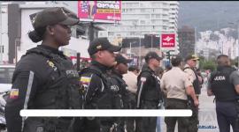 La Asamblea Nacional analiza un proyecto de ley que busca regular la venta de uniformes de la fuerza pública y hacer obligatorio el uso de cámaras corporales en los operativos.

Un reportaje de Ismenia Solórzano