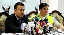 El exministro del Interior del correísmo, José Serrano Salgado, permanece detenido y bajo custodia de agentes de Estados Unidos. Serrano no mantiene orden de detención en Ecuador, pero enfrenta una investigación en el caso del asesinato de Fernando Villavicencio.

Un reportaje de Fausto Yépez
