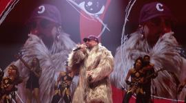 El artista colombiano Maluma canta durante su presentación como parte de su gira mundial "+Pretty +Dirty", en el Palacio de los Deportes de la Ciudad de México. 6 de agosto del 2025.