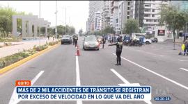 En lo que va del 2025, se reportan más de 2 000 siniestros de tránsito, algunos causados por el exceso de velocidad. La AMT explica que no se puede sancionar a quienes infringen la ley, por ello, solo trabajan en campañas preventivas. 

Un reportaje de Brigette Mancheno