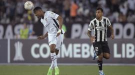 Liga de Quito y Botafogo se han enfrentado en cuatro ocasiones. Una victoria para los albos, otra para los del 'Fogao' y dos empates.