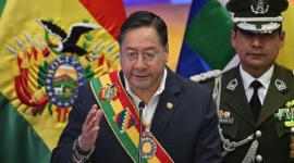 Los nuevos comandantes tienen la misión de "mantener la paz y la gobernabilidad del estado" dijo Luis Arce.