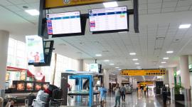 El Formulario de Registro Aduanero debe ser presentado por los viajeros que ingresan o salen de Ecuador