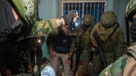 Los militares realizaron allanamientos en diferentes viviendas en la ciudad de Quevedo.