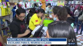 Desde inicios de este mes, la venta de útiles escolares ha aumentado un 50%. Los comercios trabajan en horario extendido para atender la demanda.
Un reportaje de Nathalie Jiménez