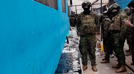 El Ejército ecuatoriano ejecutó un operativo en la cárcel El Inca, en Quito.