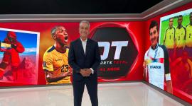 Alfonso Laso presentador de Deporte Total por la señal de Teleamazonas.