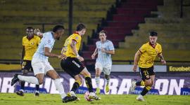 En el estadio Banco Pichincha, Barcelona se enfrenta a Católica por la LigaPro.