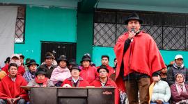 Leonidas Iza, expresidente de la Conaie, durante la audiencia de justicia indígena para tres policías en Cotopaxi.